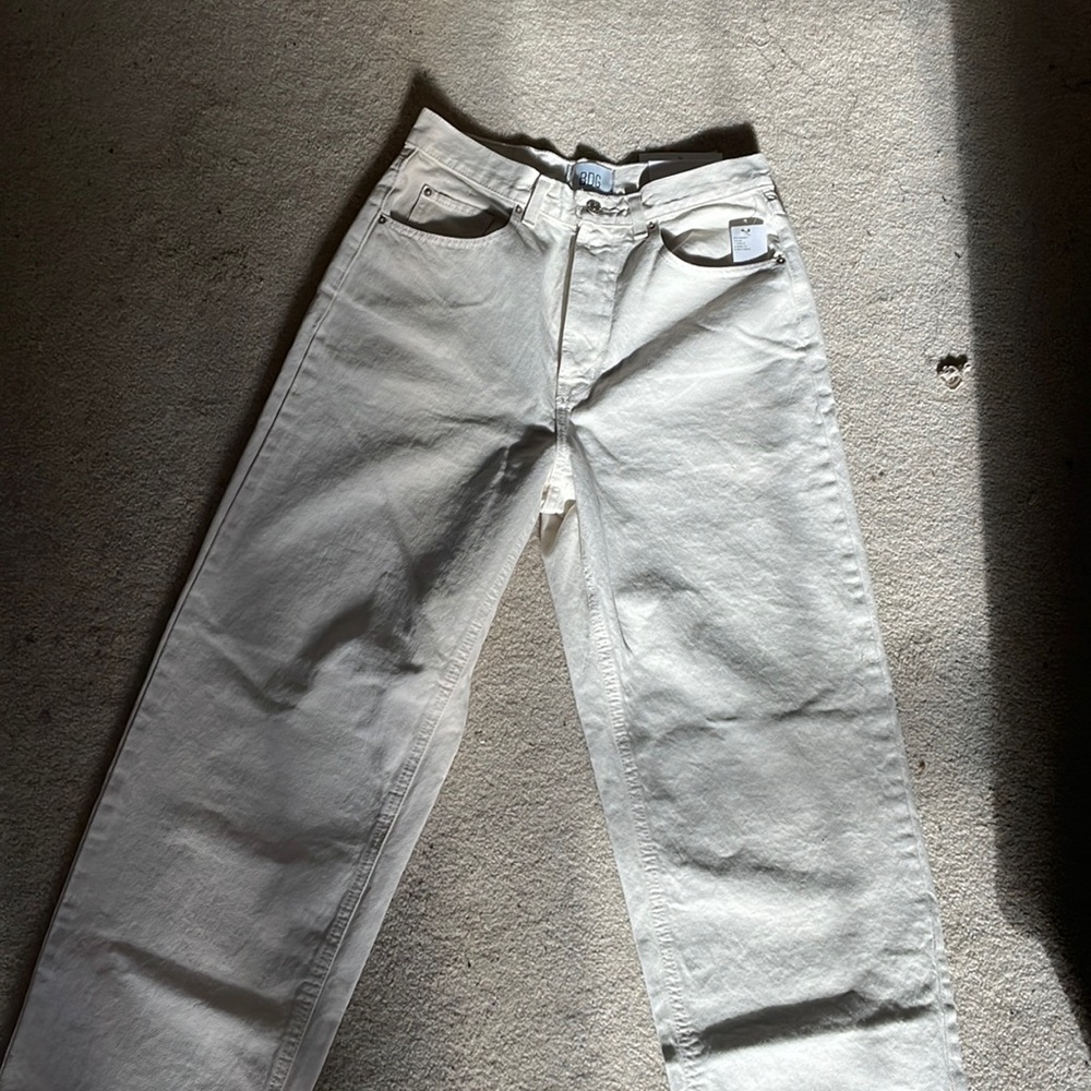 UO high waisted baggy jeans in ivory size 30